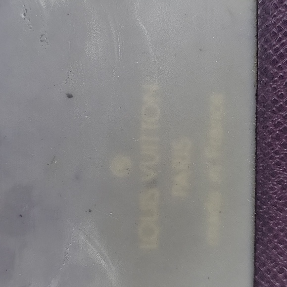 Louis Vuitton yellow epi card holder - Picture 11 of 12